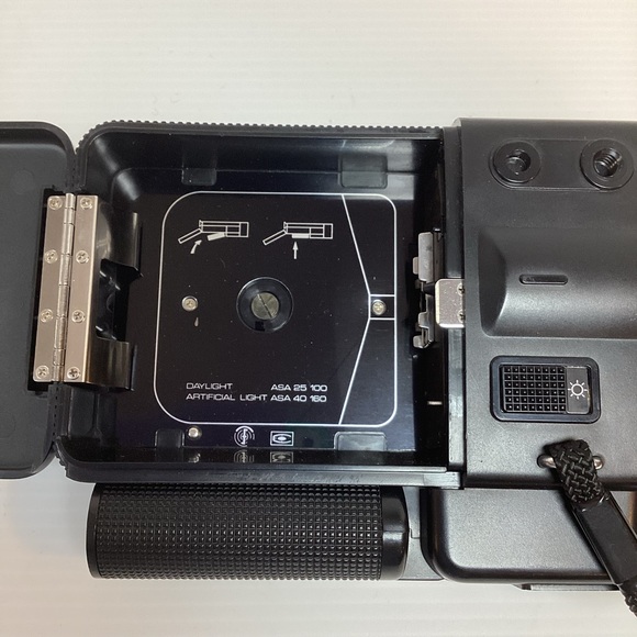 Chinon 213 XL Camera Made In Japan 274782
Read : Pre- owned condition, unable - Picture 11 of 12